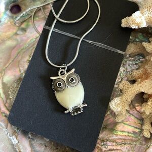 Off-white owl necklace enameled 18 inch long chain